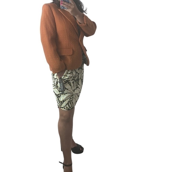 Lyocell Cinched Summer Floral Print Belted Skirt by Nicole Miller - Picture 3 of 13